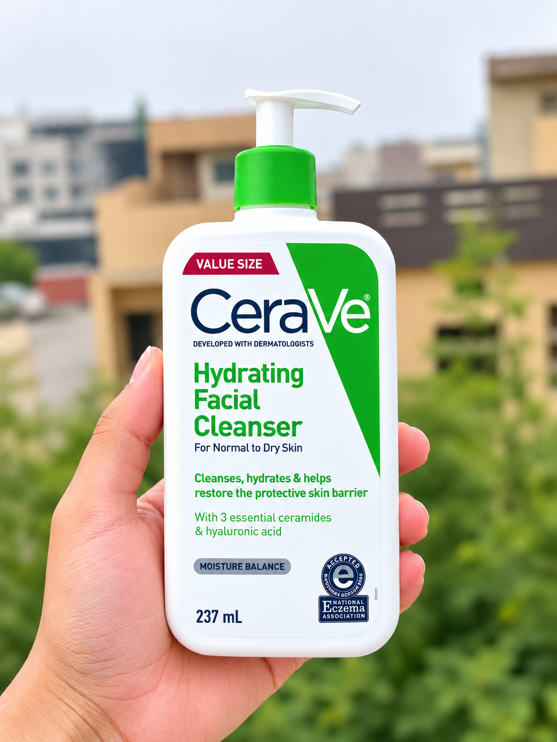 CeraVe Hydrating Facial Cleanser 237ml
